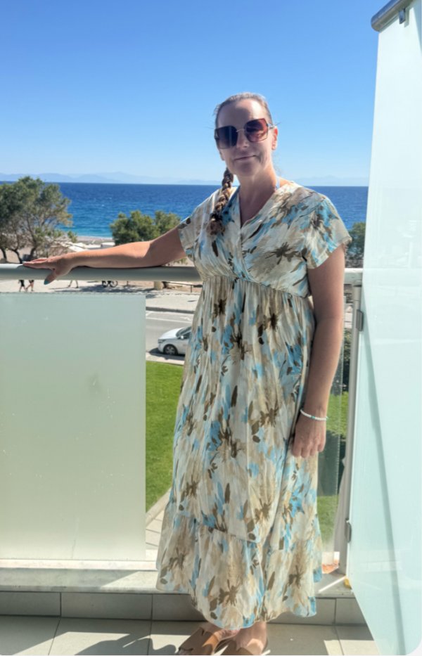 Klänningen Lisette med blommstermönster i två färger Onesize 36/42 - Bild 4
