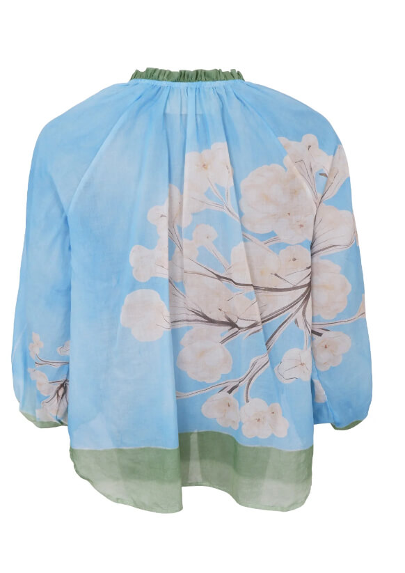 Blus Camelia i vackra färger. Onesize 36-44 - Bild 3